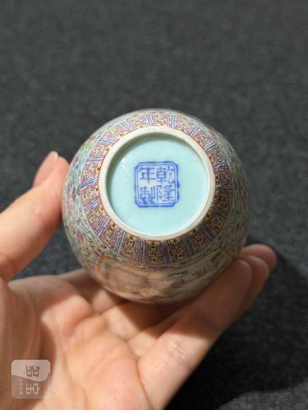 民国 松石绿地开光粉彩山水人物故事图小灯笼瓶 - 图8